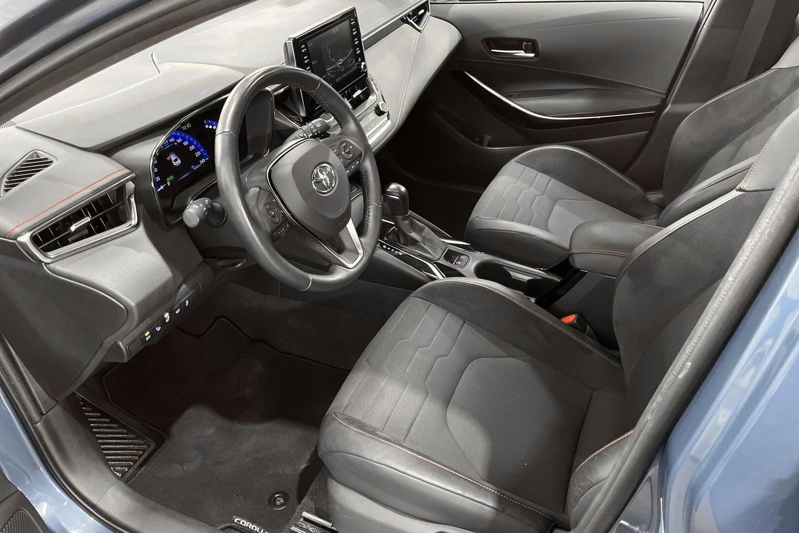 Toyota Corolla iso kuva 8