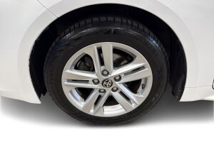 Toyota Corolla esikatselu 12