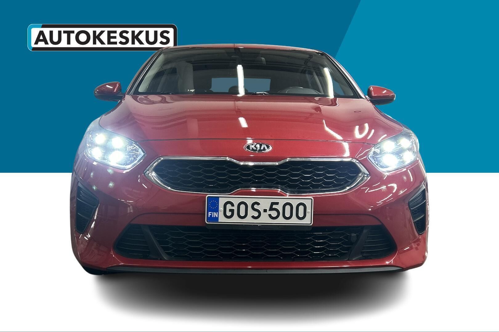 Kia Ceed iso kuva 2