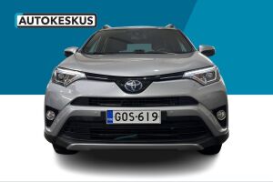 Toyota RAV4 esikatselu 7