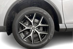 Toyota RAV4 esikatselu 4