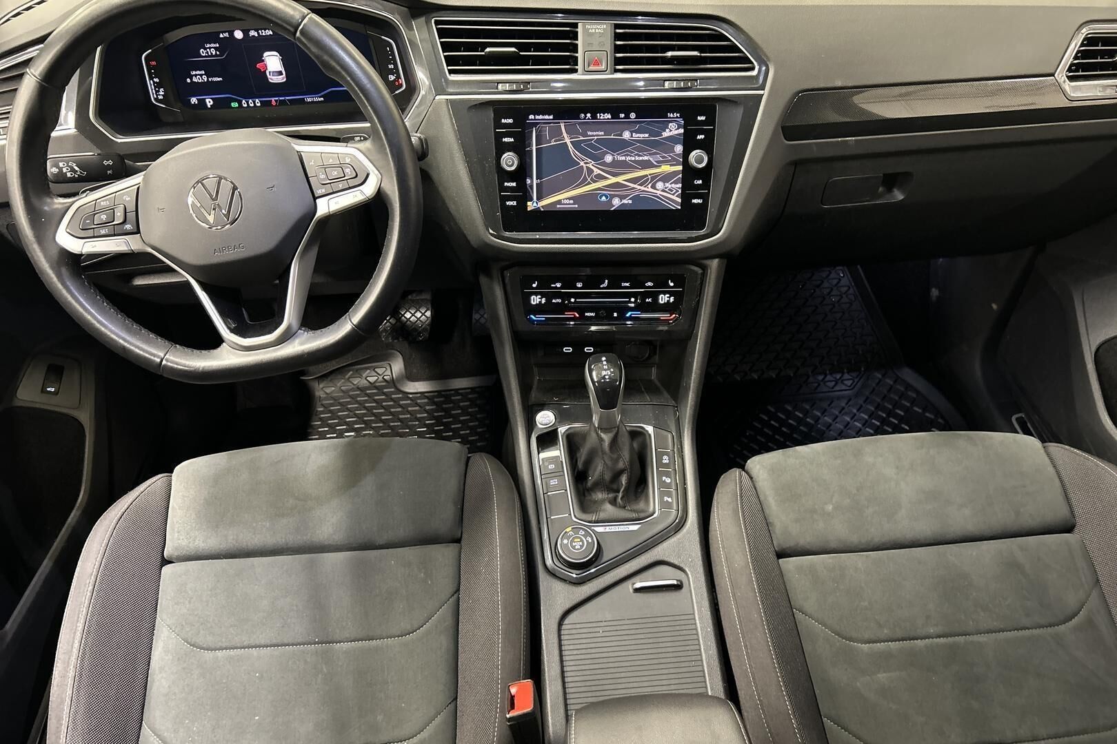 Volkswagen Tiguan iso kuva 11