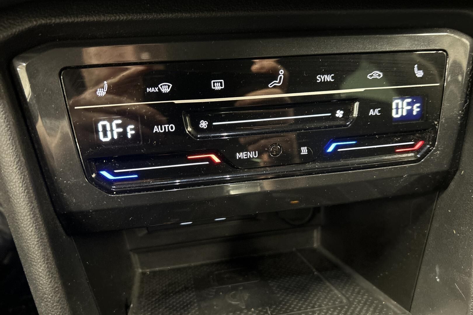 Volkswagen Tiguan iso kuva 21