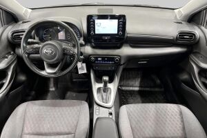 Toyota Yaris esikatselu 11