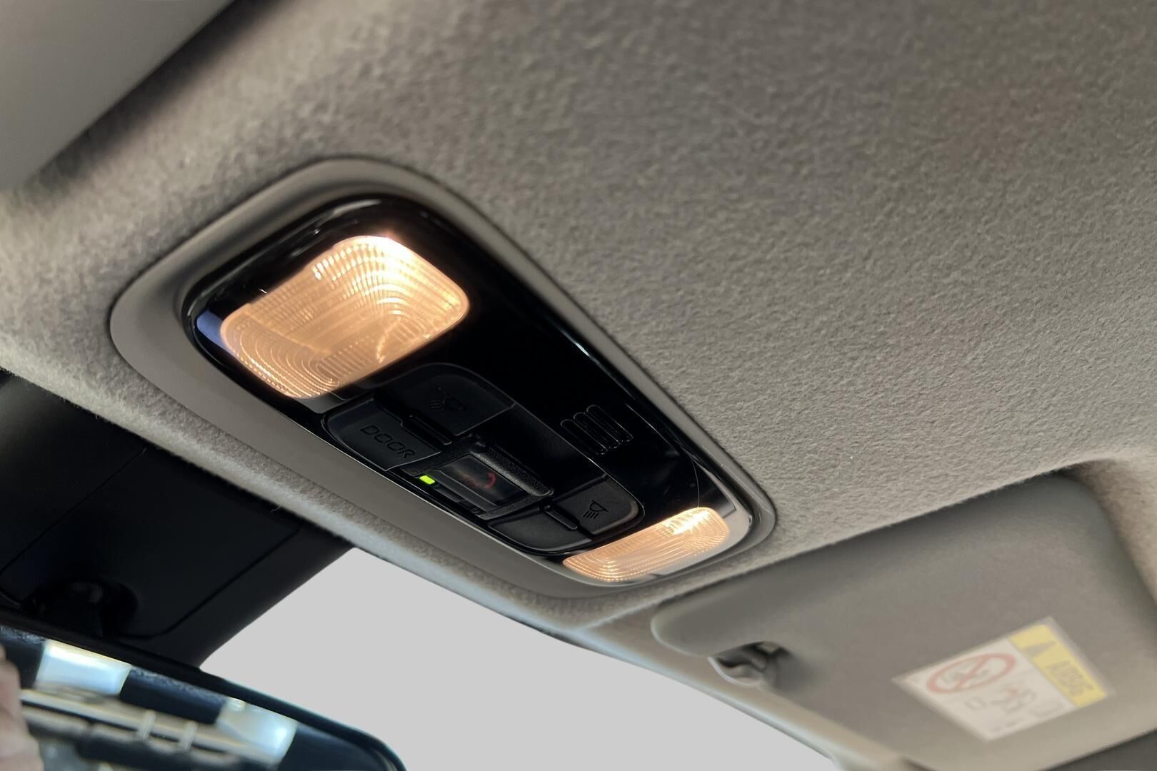 Toyota Yaris iso kuva 23