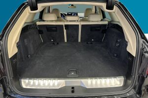 BMW 5-SARJA esikatselu 9