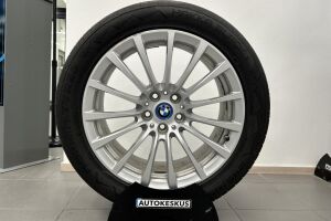 BMW 5-SARJA esikatselu 11