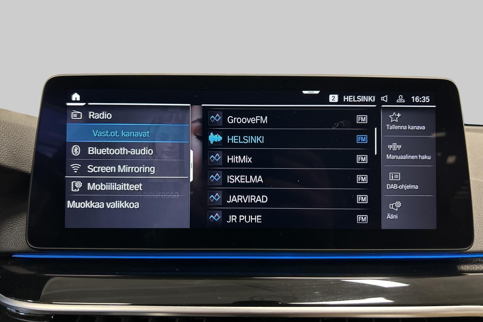 BMW 5-SARJA iso kuva 23