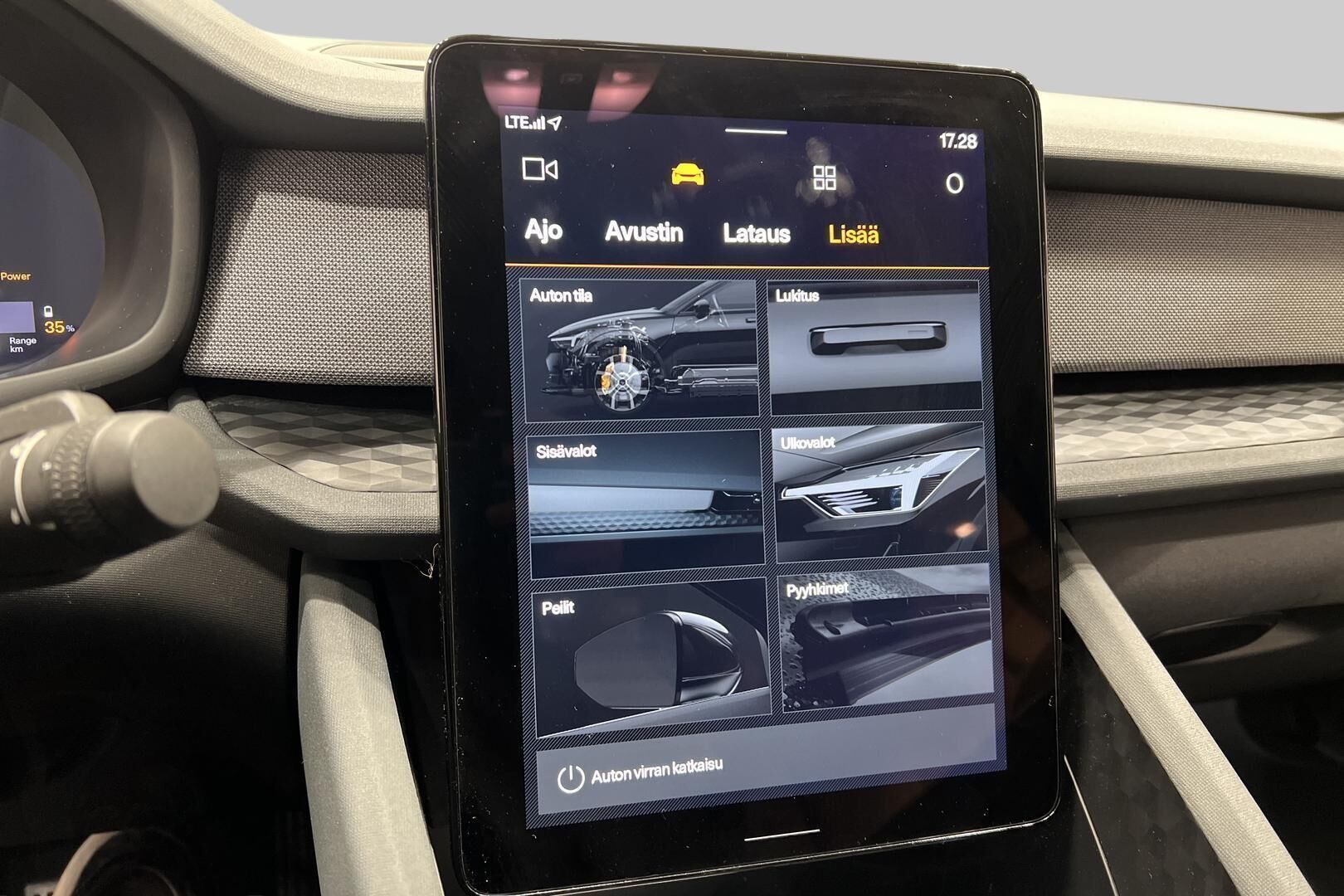 Polestar 2 iso kuva 27