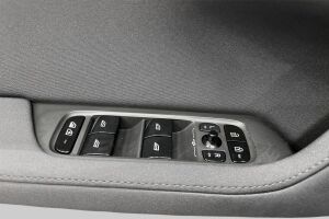 Polestar 2 esikatselu 22