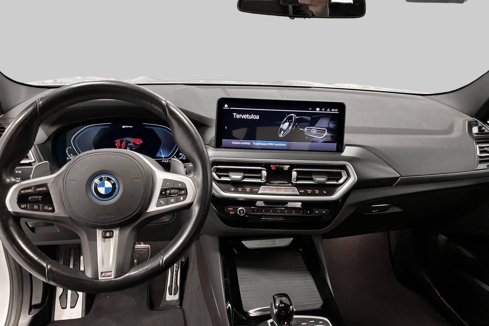 BMW X3 iso kuva 10