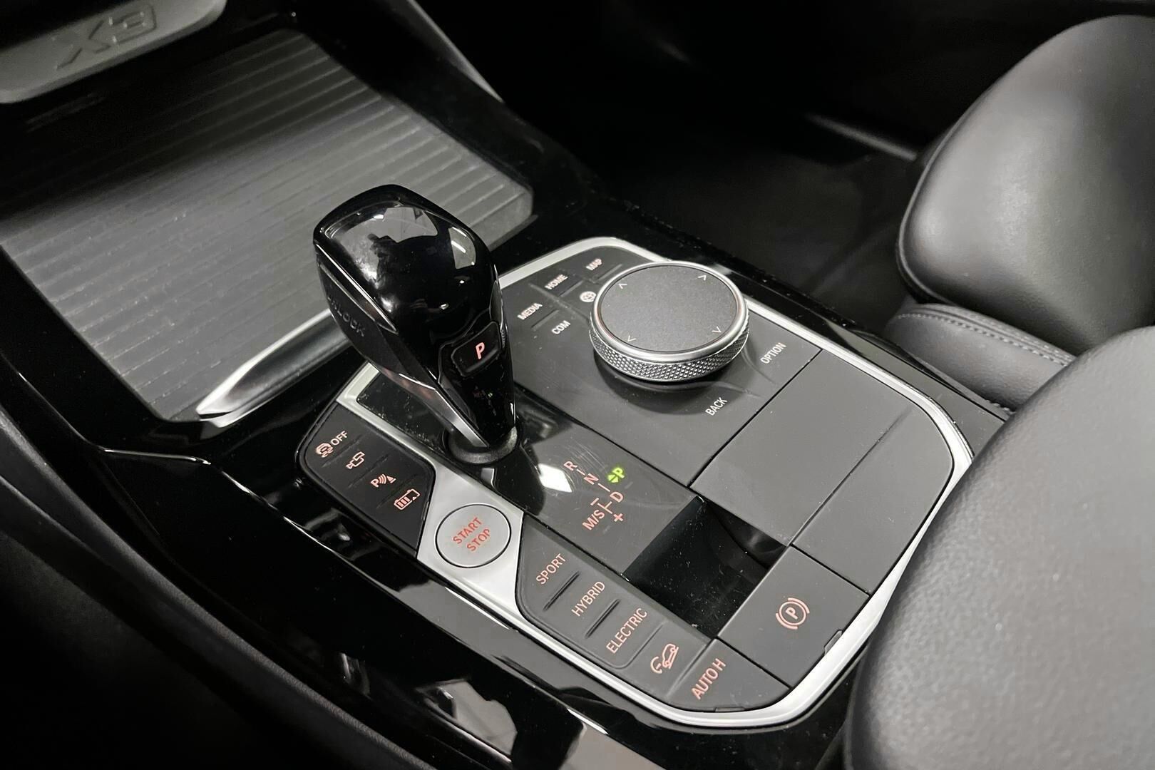 BMW X3 iso kuva 16