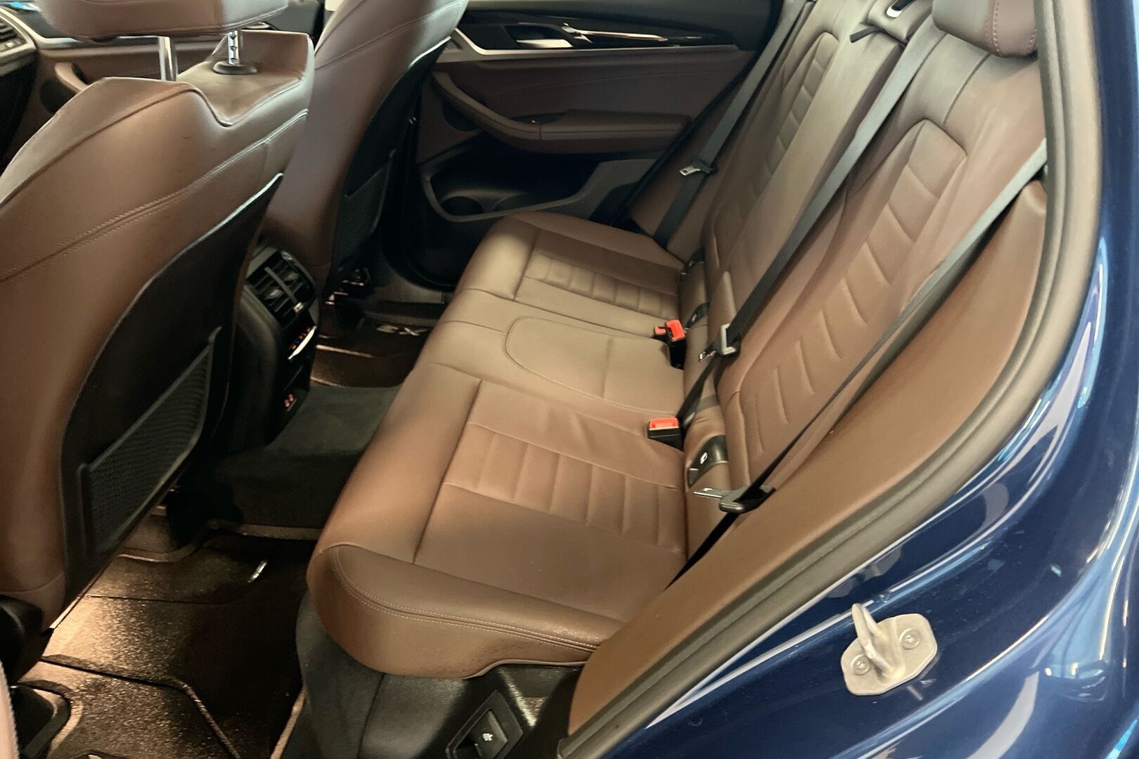 BMW X3 iso kuva 9