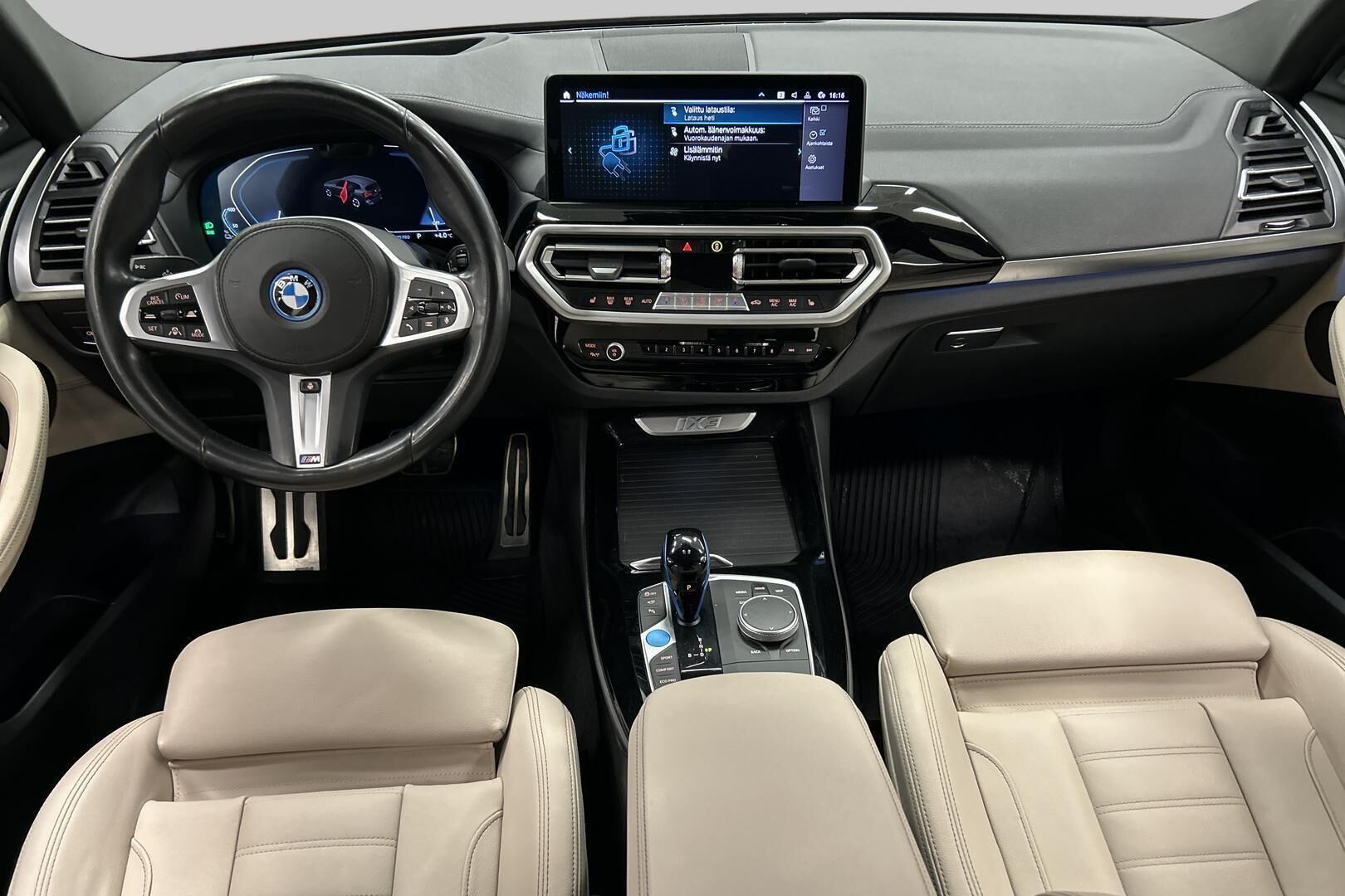 BMW iX3 iso kuva 8