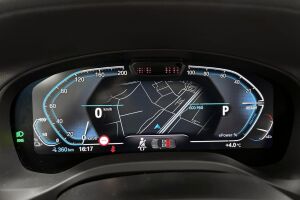 BMW iX3 esikatselu 10