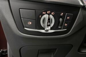 BMW iX3 esikatselu 23