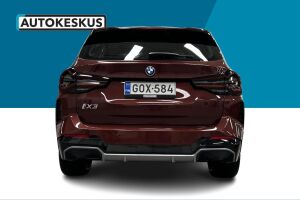 BMW iX3 esikatselu 3
