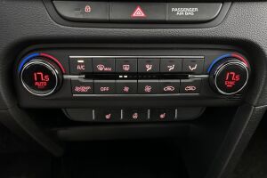 Kia Ceed esikatselu 18