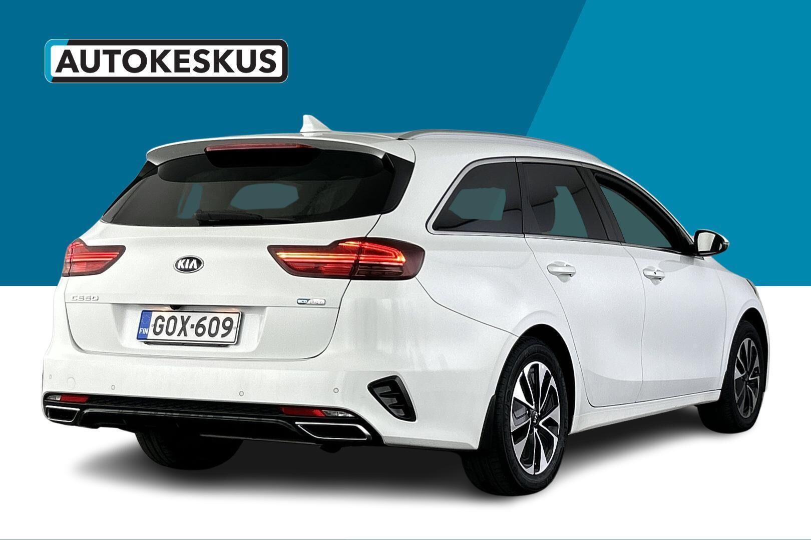Kia Ceed iso kuva 4