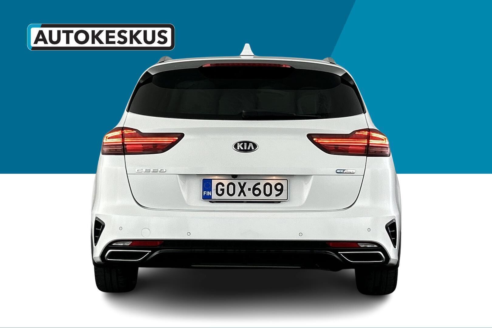Kia Ceed iso kuva 5