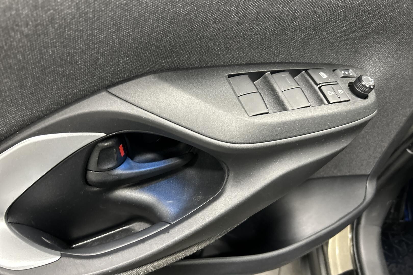 Toyota Yaris Cross iso kuva 17