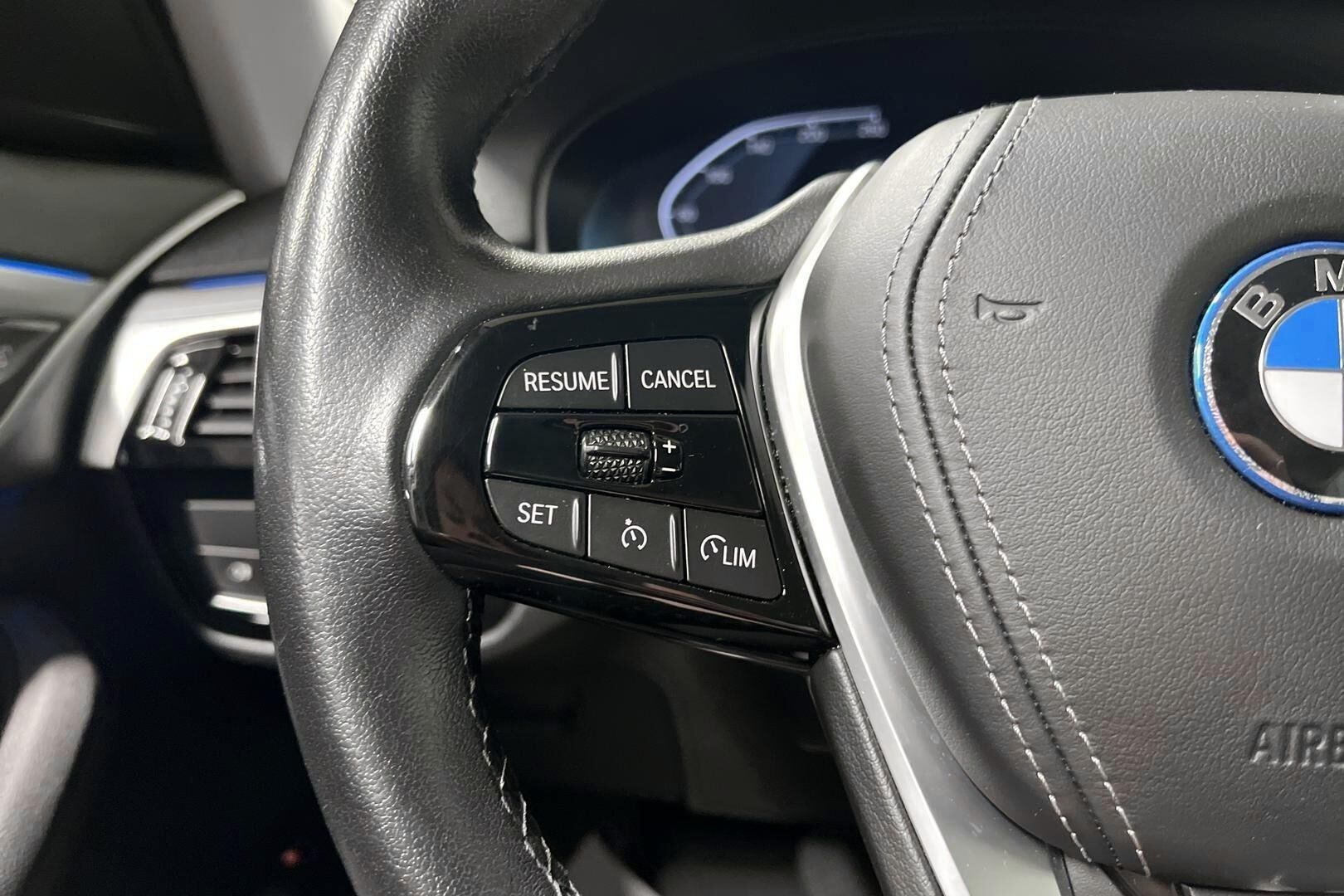 BMW 5-sarja iso kuva 15