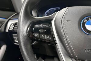 BMW 5-sarja esikatselu 15