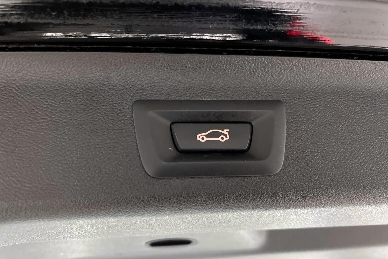 BMW 5-sarja iso kuva 18