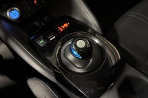 Nissan Leaf esikatselu 31