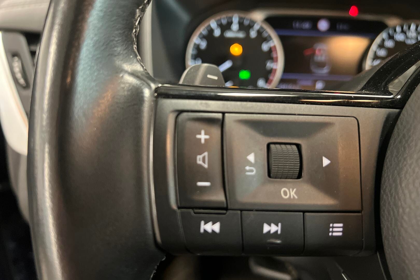 Nissan Qashqai iso kuva 17