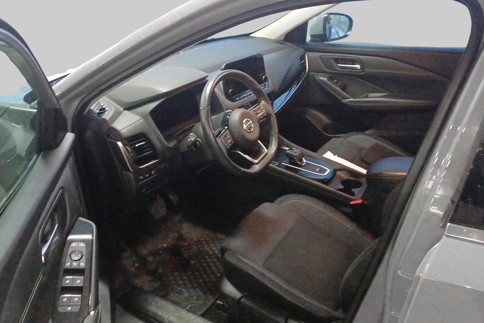 Nissan Qashqai iso kuva 1