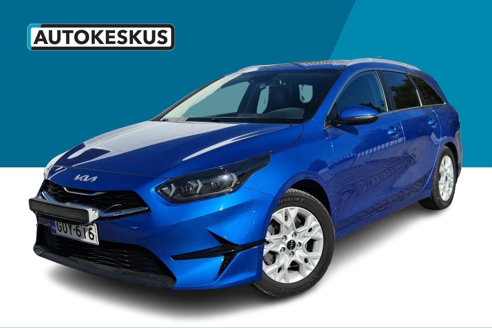 Kia Ceed iso kuva 0