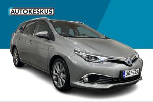 Toyota Auris esikatselu 3