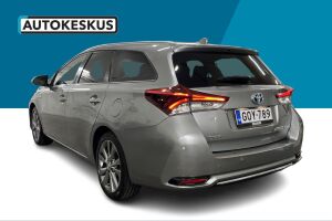 Toyota Auris esikatselu 7