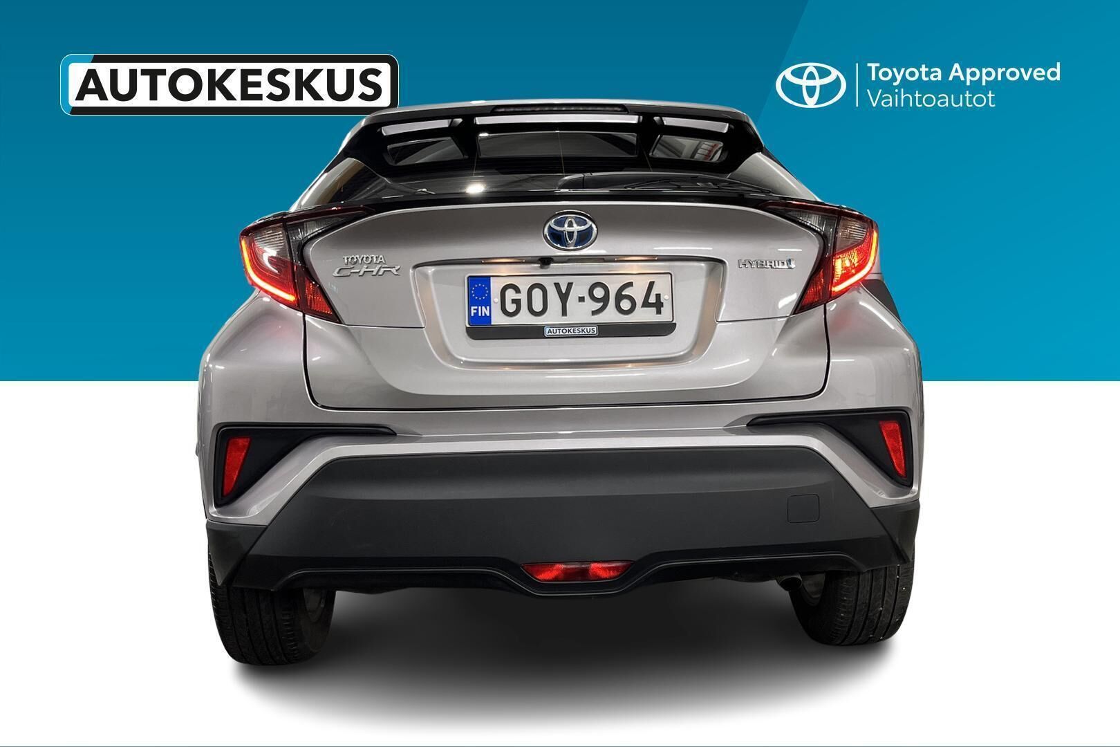 Toyota C-HR iso kuva 5