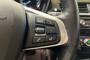 BMW X1 esikatselu 12