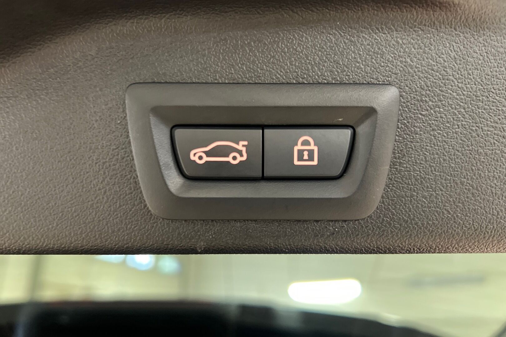 BMW X5 iso kuva 12