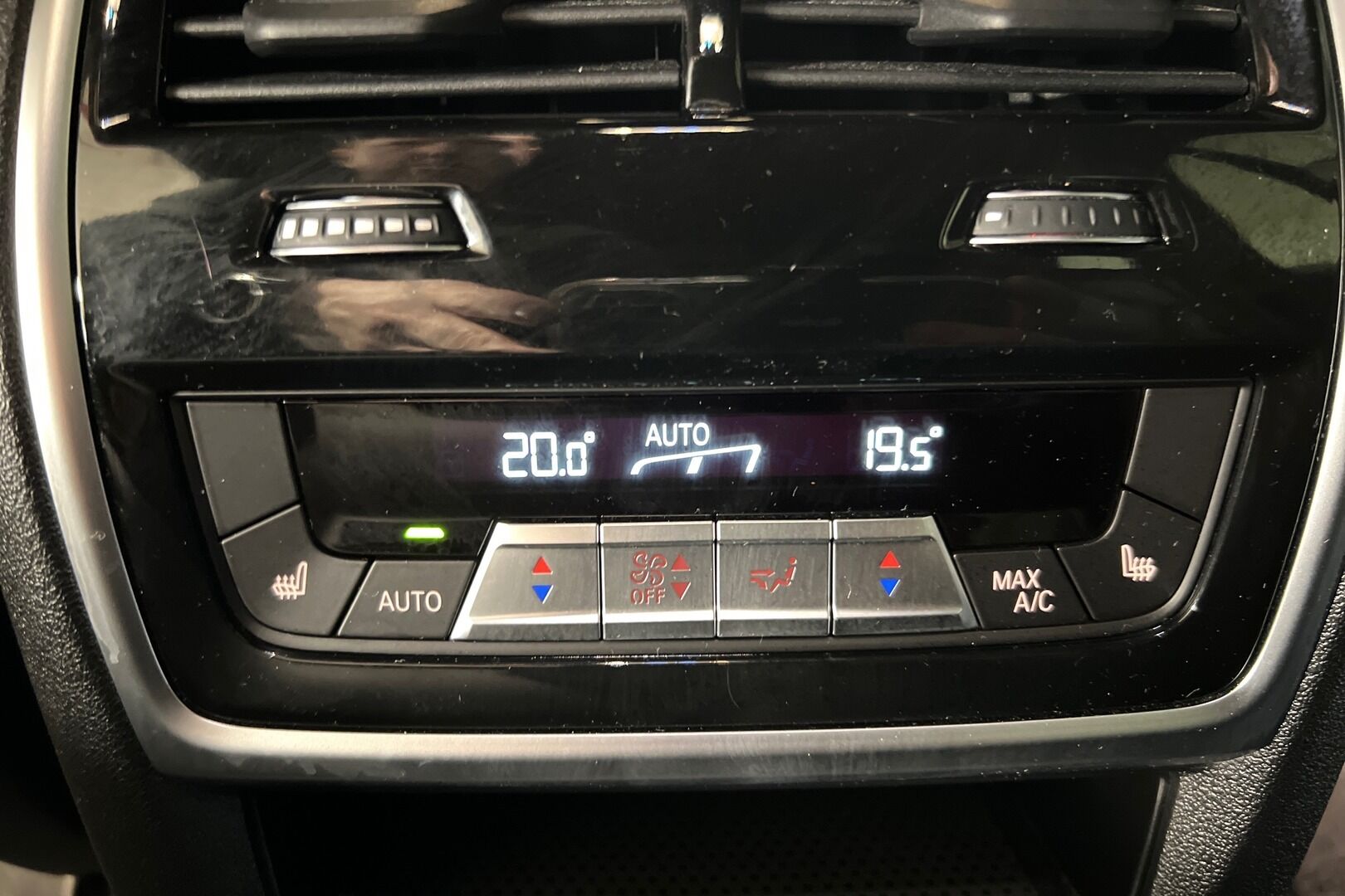 BMW X5 iso kuva 14