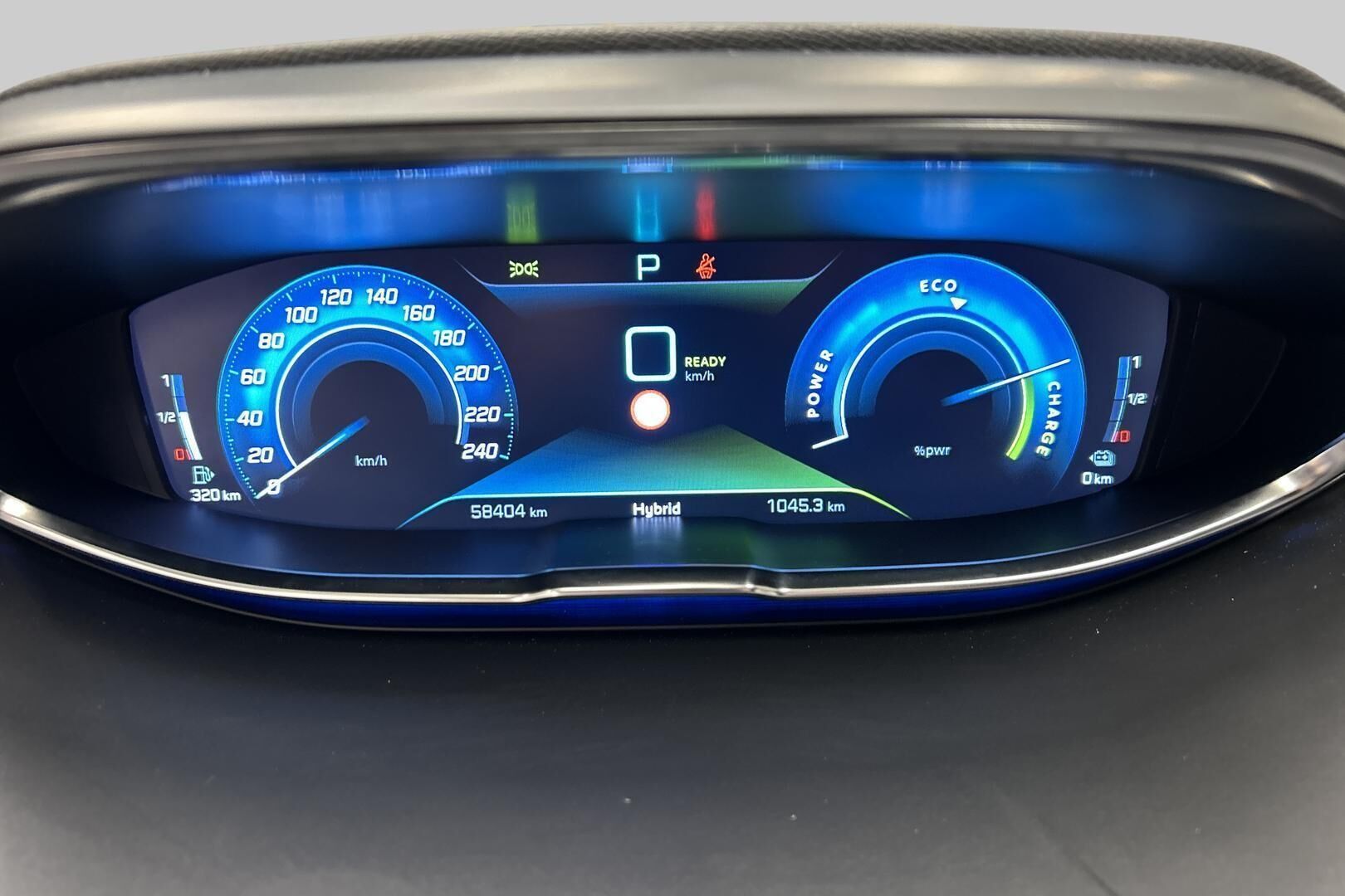 Peugeot 3008 iso kuva 14