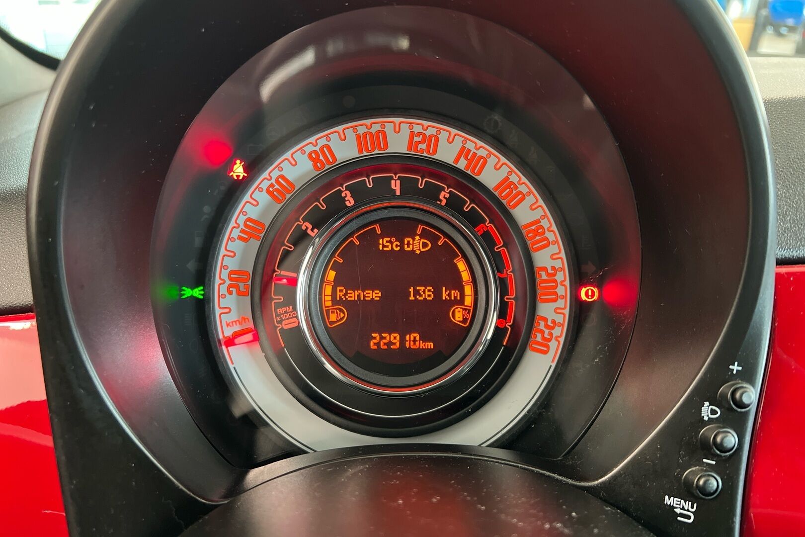 Fiat 500 iso kuva 11