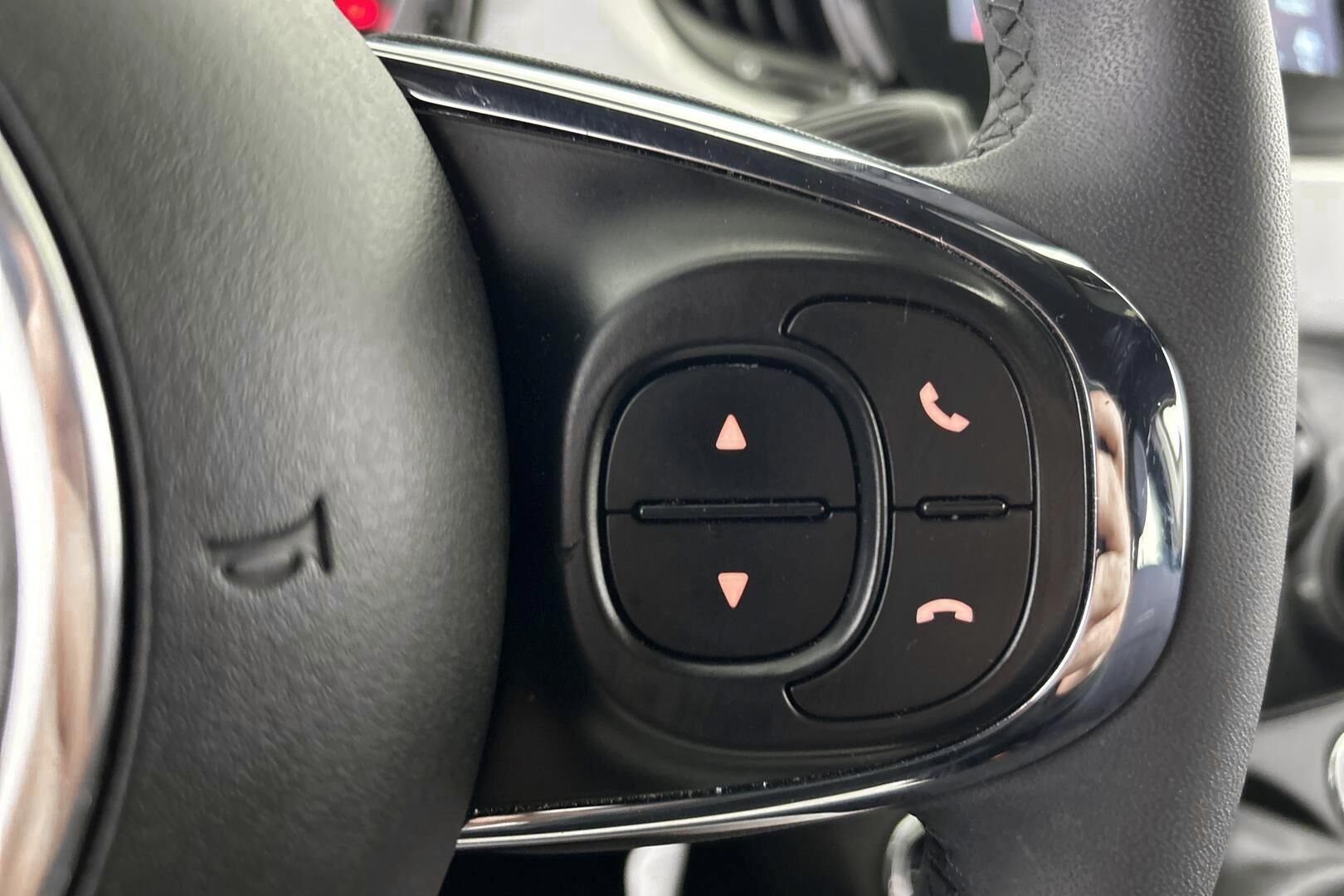 Fiat 500 iso kuva 17