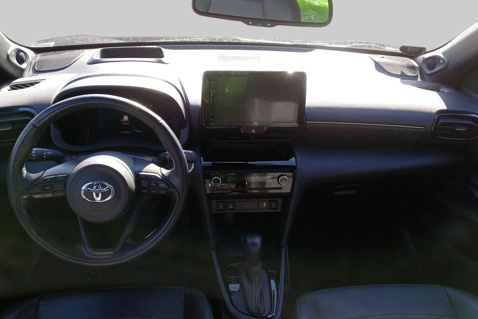 Toyota Yaris Cross iso kuva 1