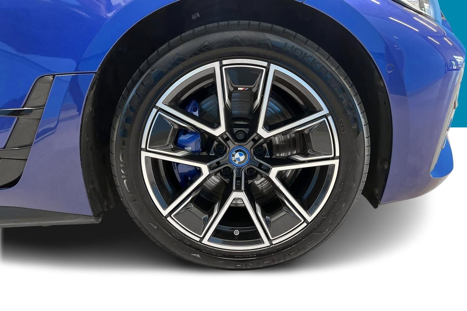 BMW I4 M50 iso kuva 10