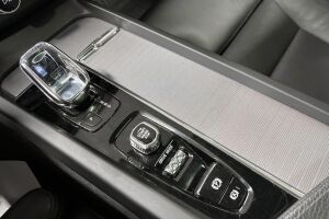 Volvo XC60 esikatselu 16