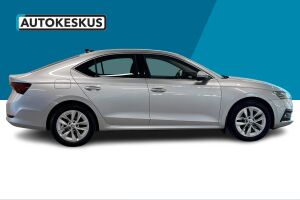 Skoda Octavia esikatselu 4