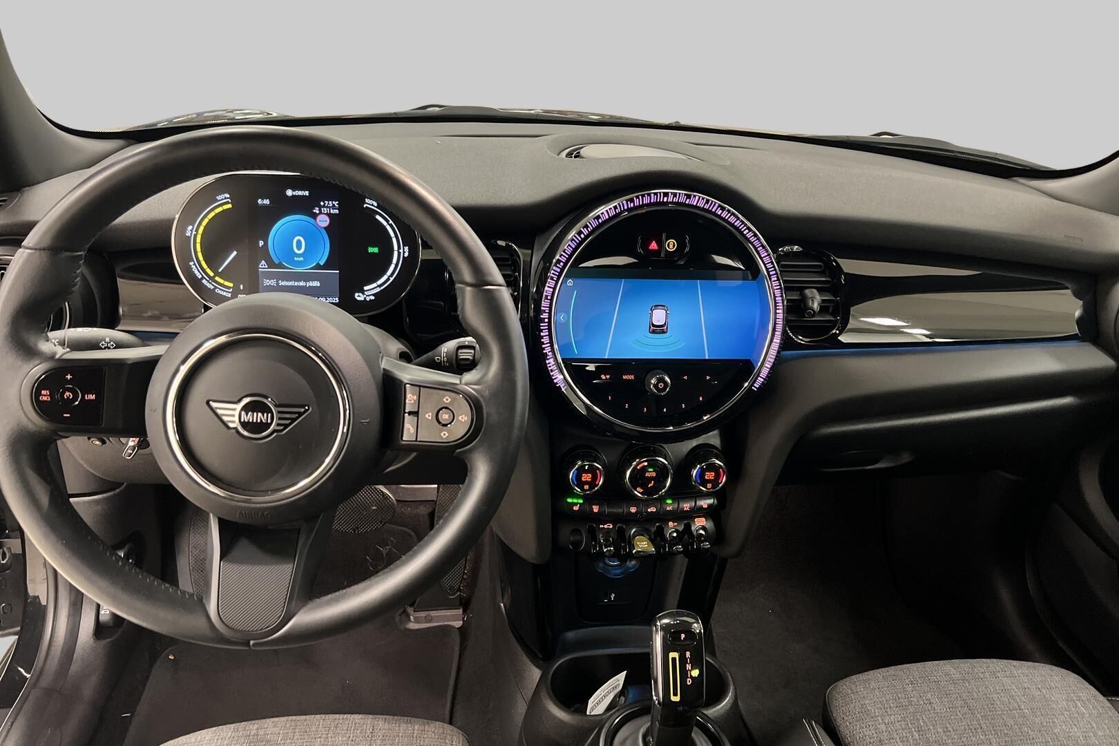 MINI Hatchback iso kuva 11