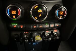 MINI Hatchback esikatselu 8