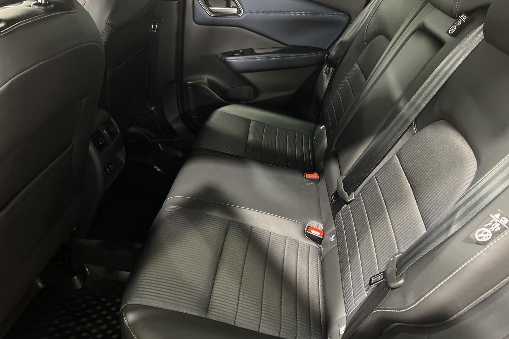Nissan Qashqai iso kuva 24