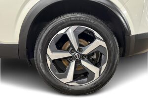 Nissan Qashqai esikatselu 8
