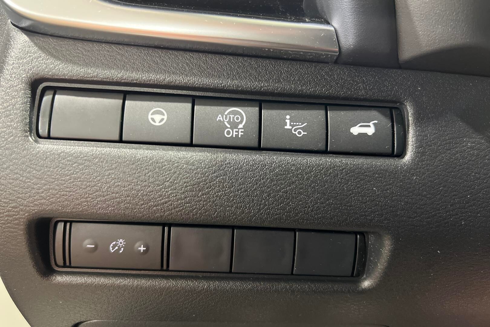 Nissan Qashqai iso kuva 12